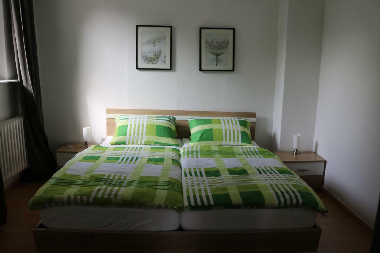 Kleines, Gemuetliches Haeuschen Apartment Monchengladbach Bagian luar foto